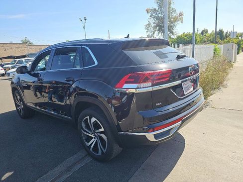 Used 2022 Volkswagen Atlas Cross Sport SEL AWD/4WD image 5