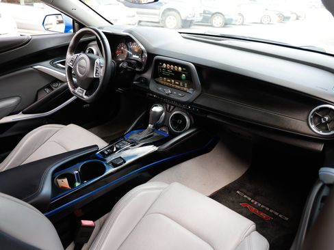 Used 2017 Chevrolet Camaro LT image 21