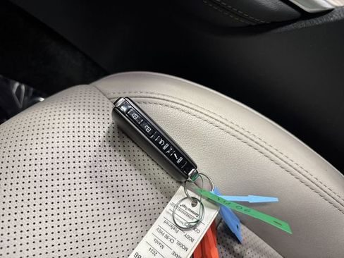 Used 2024 MAZDA CX-90 Plug-In Hybrid w/ Preferred image 27