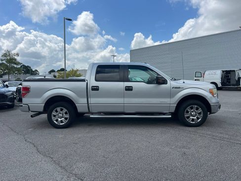 Used 2011 Ford F150 XLT w/ XLT Chrome Pkg RWD image 5