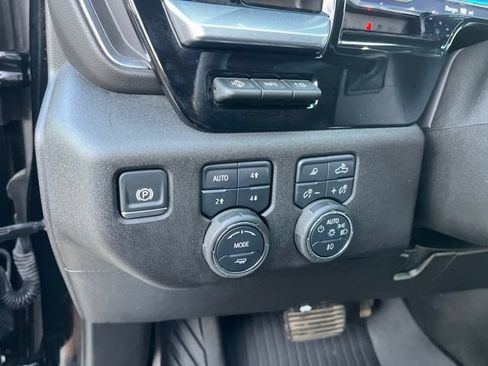 Used 2024 Chevrolet Silverado 2500 LTZ w/ LTZ Plus Package AWD/4WD image 19