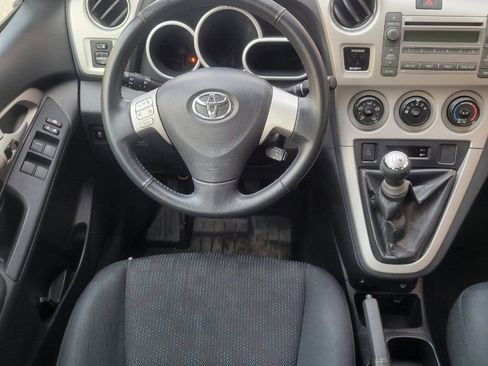 Used 2010 Toyota Matrix S image 5