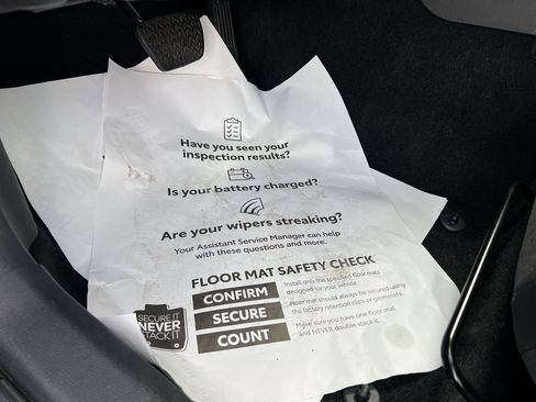 Used 2025 Toyota Camry LE image 17