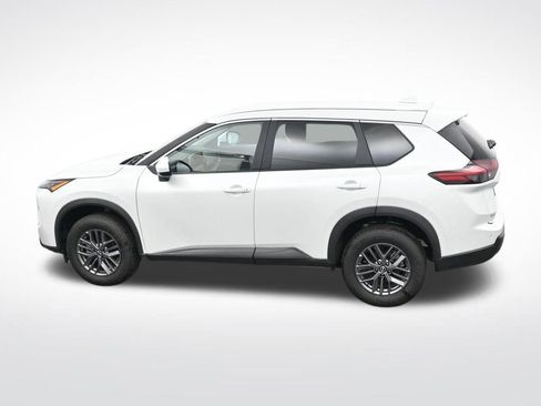 Used 2026 Nissan Rogue SV AWD/4WD image 29