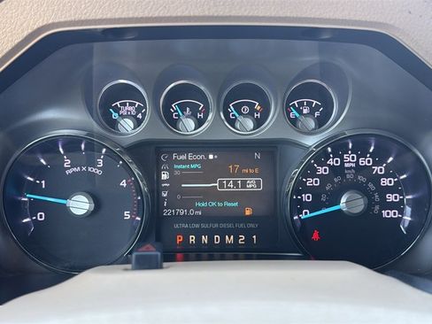 Used 2012 Ford F350 King Ranch w/ King Ranch w/Chrome Pkg image 21