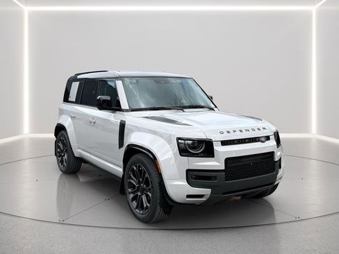 New 2026 Land Rover Defender 110 OCTA image 7