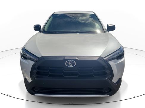 Used 2026 Toyota Corolla Cross L FWD image 2