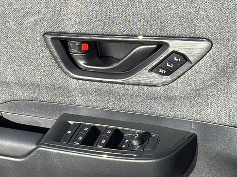New 2026 Subaru Outback Limited AWD/4WD image 22