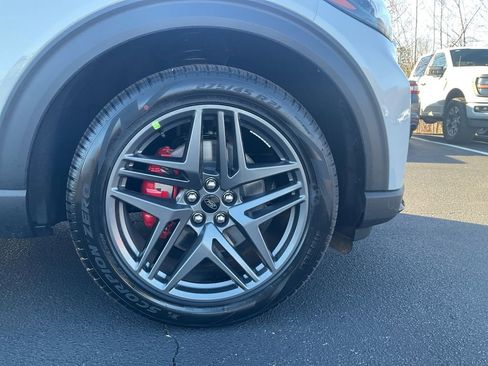 New 2026 Ford Explorer ST-Line w/ ST-Line Street Pack image 10