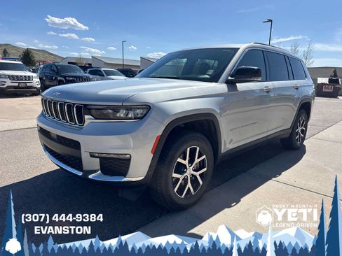 Used 2024 Jeep Grand Cherokee L Limited w/ Trailer Tow Package AWD/4WD image 7