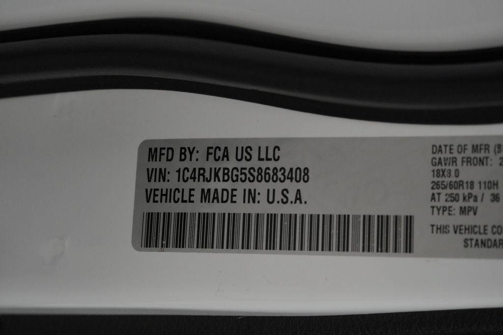 Certified 2025 Jeep Grand Cherokee L Limited AWD/4WD image 50