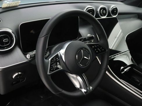 Certified 2026 Mercedes-Benz GLC 300 image 17