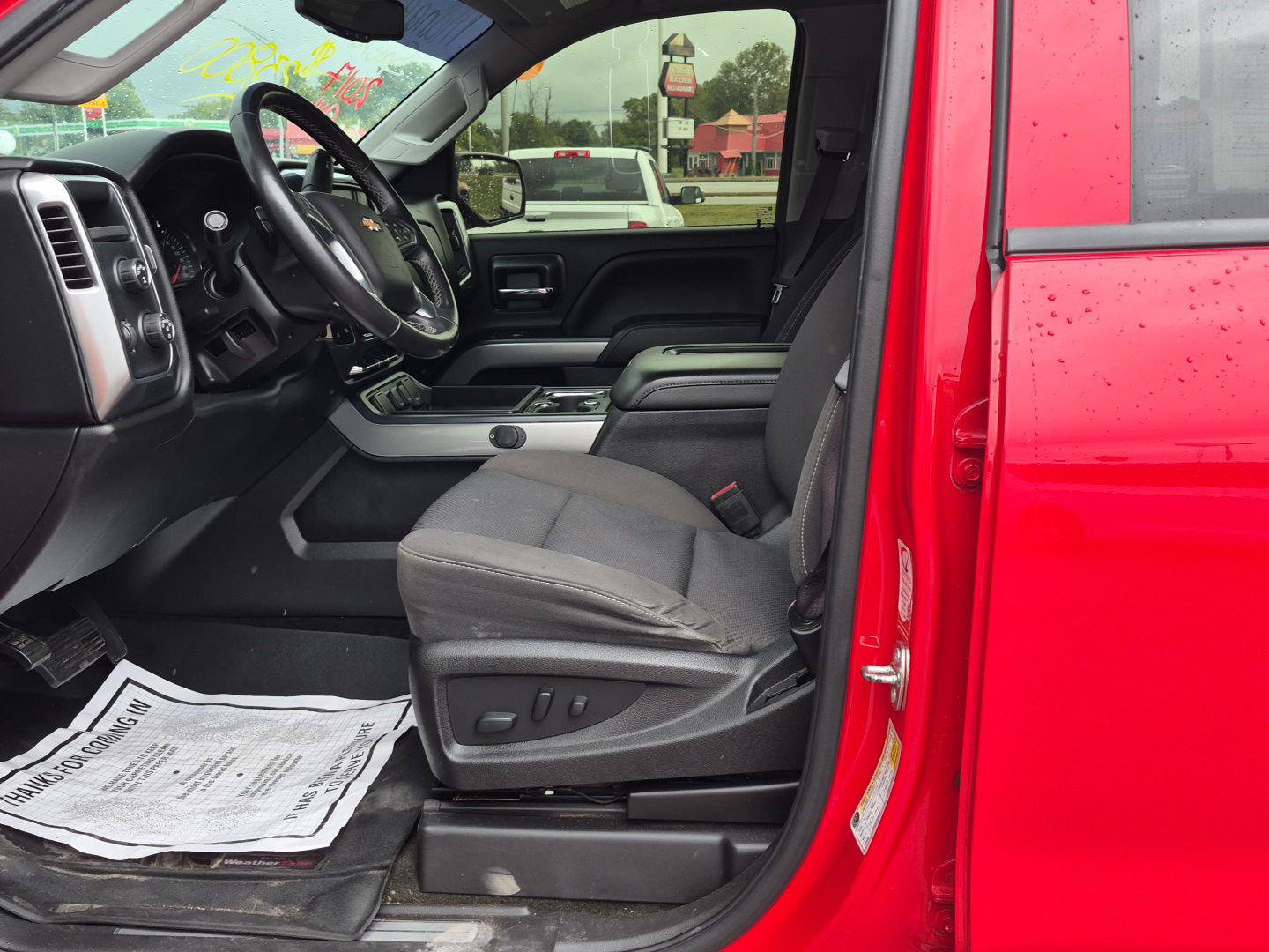 Used 2017 Chevrolet Silverado 1500 LT w/ All Star Edition AWD/4WD image 10