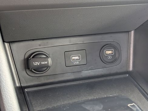 Used 2021 Hyundai Sonata SE w/ Preferred Accessory Package image 27