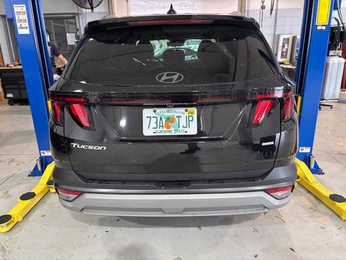 Used 2025 Hyundai Tucson SEL AWD/4WD image 27