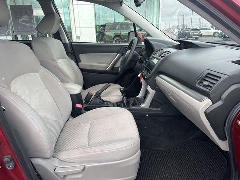 Used 2015 Subaru Forester 2.5i Premium image 7