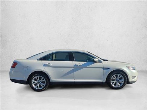 Used 2012 Ford Taurus SEL image 4