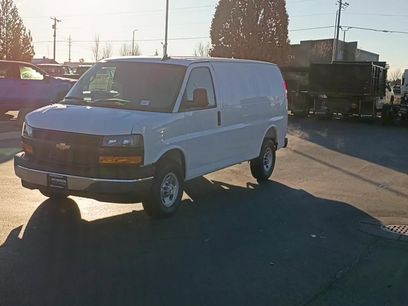 New 2025 Chevrolet Express 2500