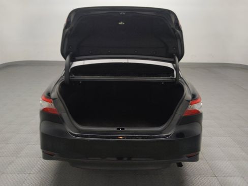 Used 2019 Toyota Camry LE image 29