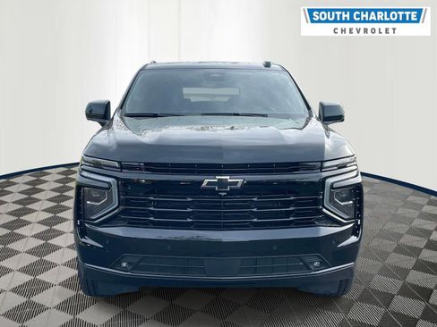 Used 2025 Chevrolet Tahoe RST w/ Comfort Package AWD/4WD image 2