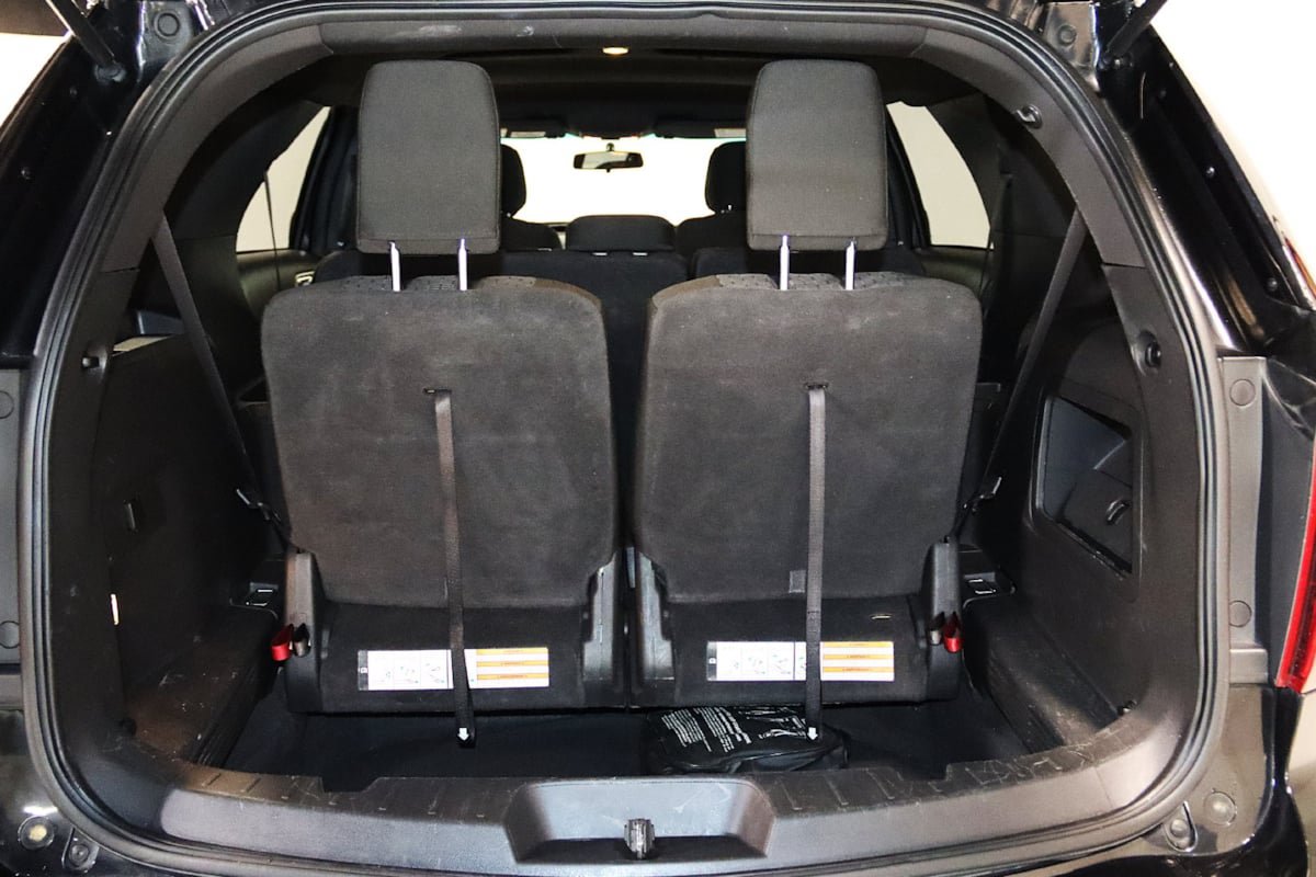 Used 2014 Ford Explorer XLT FWD image 52