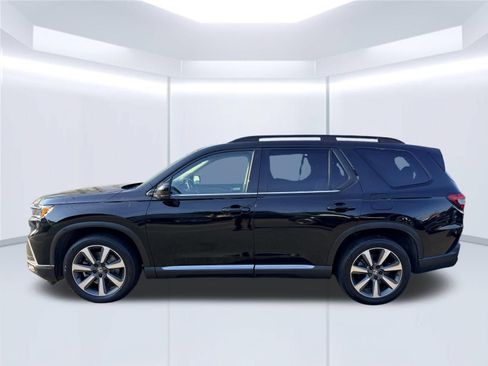 Used 2024 Honda Pilot Elite image 8