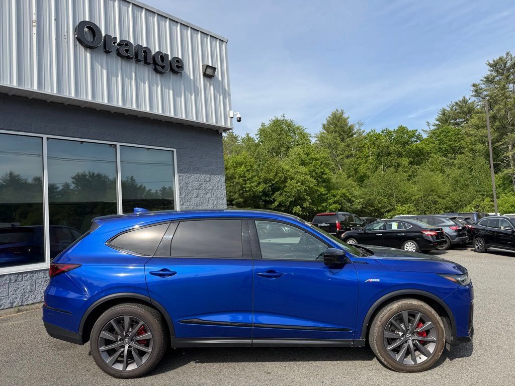 Used 2025 Acura MDX A-Spec AWD/4WD image 7