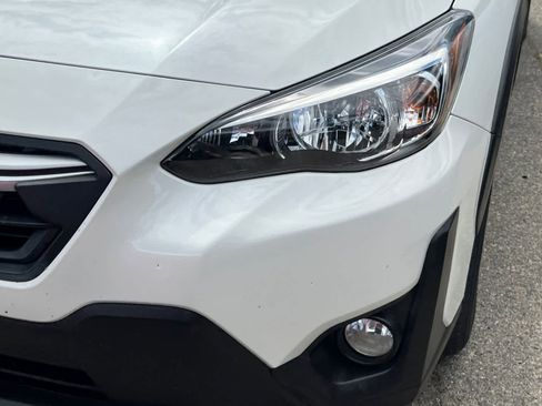 Used 2022 Subaru Crosstrek 2.0i Premium w/ Moonroof Package AWD/4WD image 11