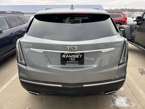 Used 2023 Cadillac XT5 Sportv w/ Technology Package image 4