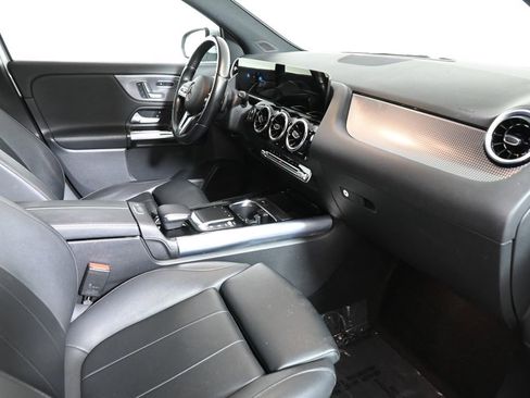 Certified 2022 Mercedes-Benz GLA 250 4MATIC image 26