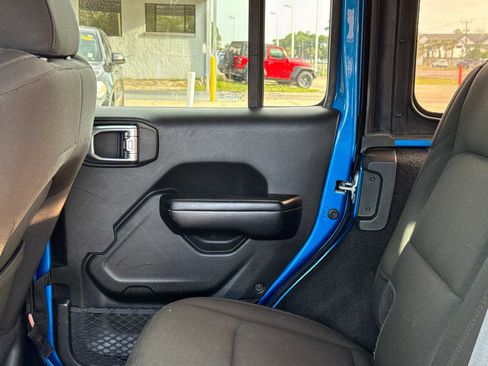 Certified 2021 Jeep Wrangler Unlimited Sport AWD/4WD image 14