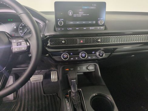 New 2026 Honda Civic Sport image 17