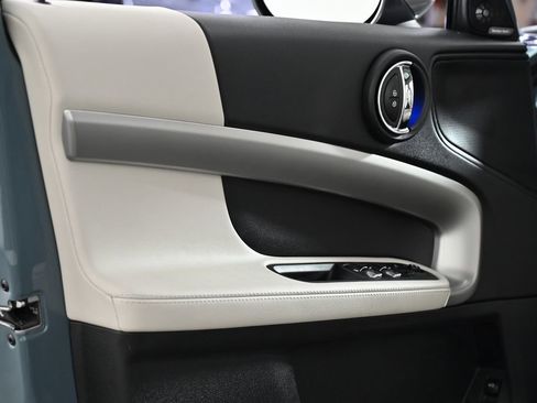 Used 2024 MINI Cooper Countryman S w/ Signature Upholstery Package FWD image 31