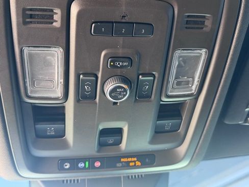 Used 2023 Cadillac Escalade ESV Sport w/ LPO, Floor Liner Package image 32