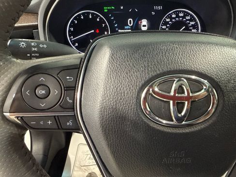 Used 2022 Toyota Avalon Limited w/ Advanced Safety Package FWD image 42