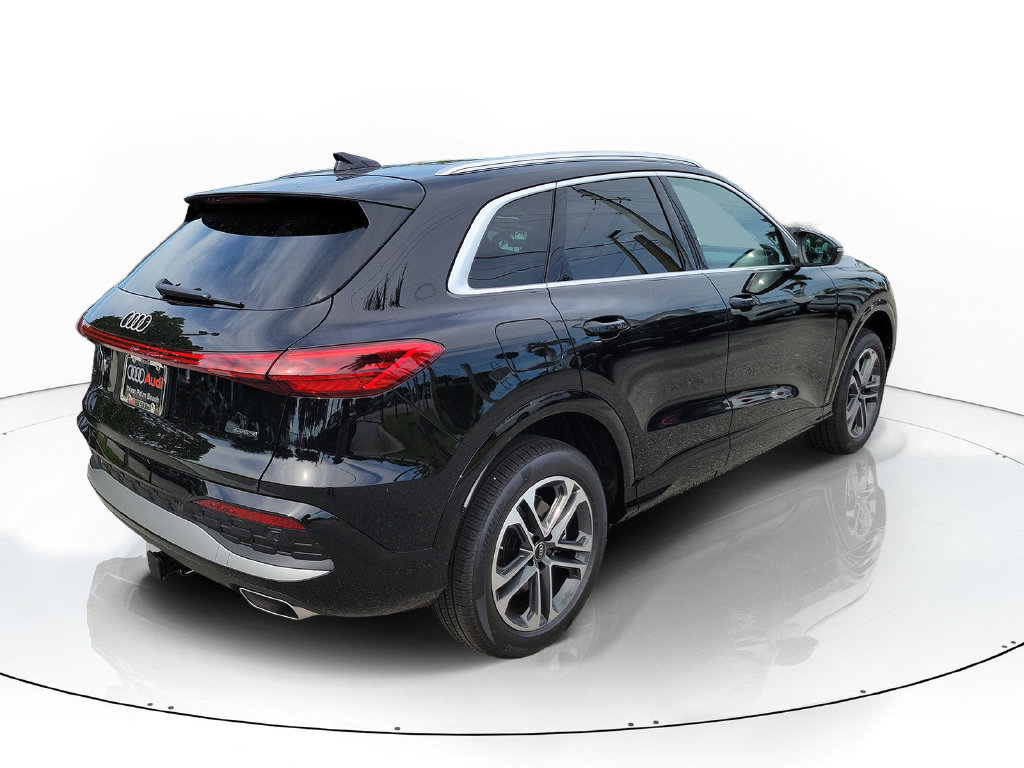 New 2026 Audi Q5 Premium AWD/4WD image 4