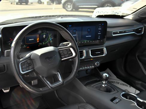 Used 2024 Ford Mustang GT Premium image 14