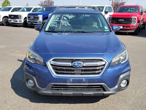 Used 2019 Subaru Outback 3.6R Limited w/ Popular Package #2 AWD/4WD image 5