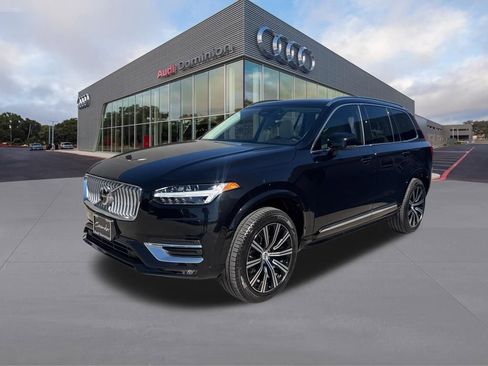 Used 2025 Volvo XC90 B5 Core w/ Protection Package Premier image 1