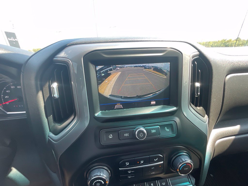 Used 2022 Chevrolet Silverado 1500 Custom w/ Safety Confidence Package RWD image 14