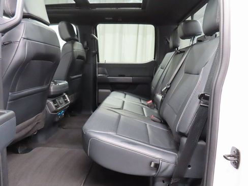 Used 2024 Ford F150 Lariat image 10