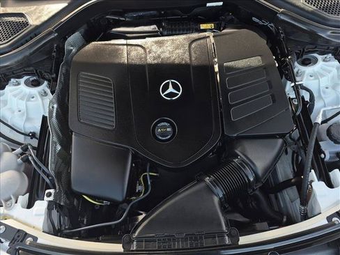 Used 2026 Mercedes-Benz GLC 300 image 22