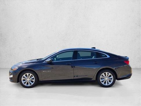 Used 2023 Chevrolet Malibu LT image 9
