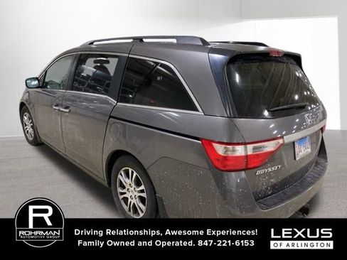 Used 2011 Honda Odyssey EX-L image 3