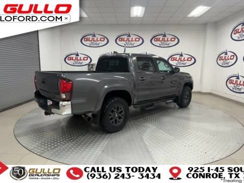 Used 2023 Toyota Tacoma SR5 RWD image 8