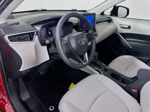 Certified 2023 Toyota Corolla Cross LE FWD image 9