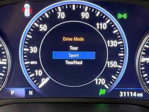 Used 2024 Buick Enclave Avenir w/ Avenir Technology Package AWD/4WD image 23