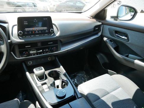 Certified 2023 Nissan Rogue SV AWD/4WD image 14