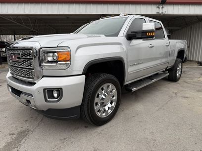 Used 2019 GMC Sierra 2500 Denali w/ Duramax Plus Package