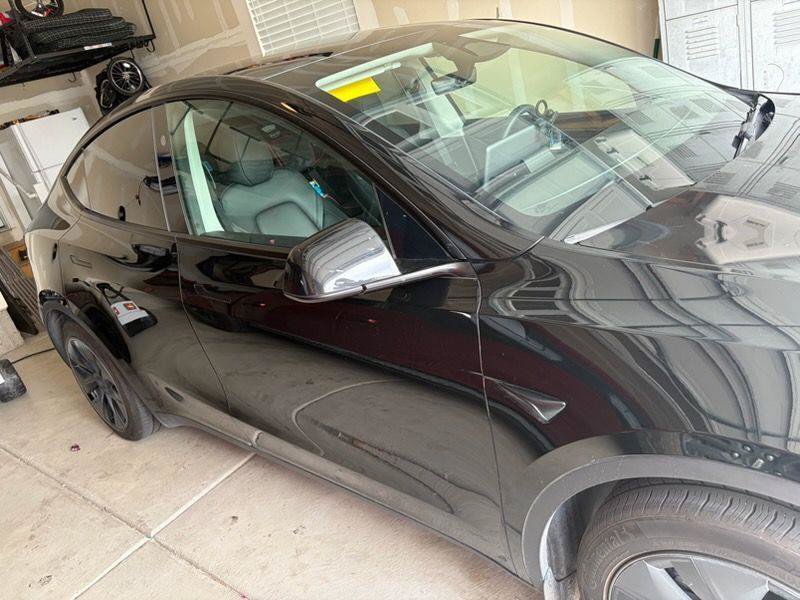 Used 2025 Tesla Model Y Long Range RWD image 3